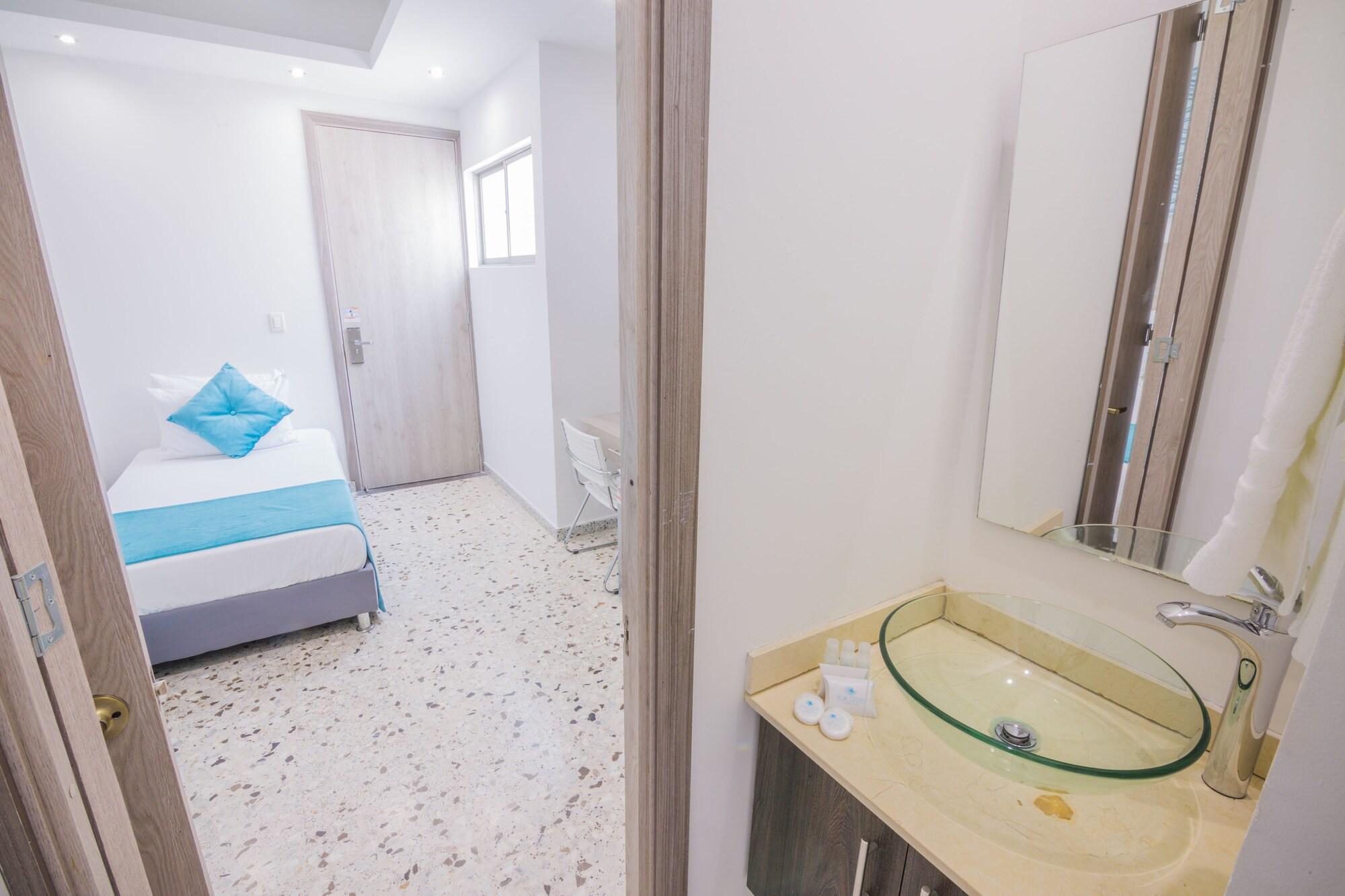 Velik Ocean Hotel Aeropuerto Cartagena المظهر الخارجي الصورة